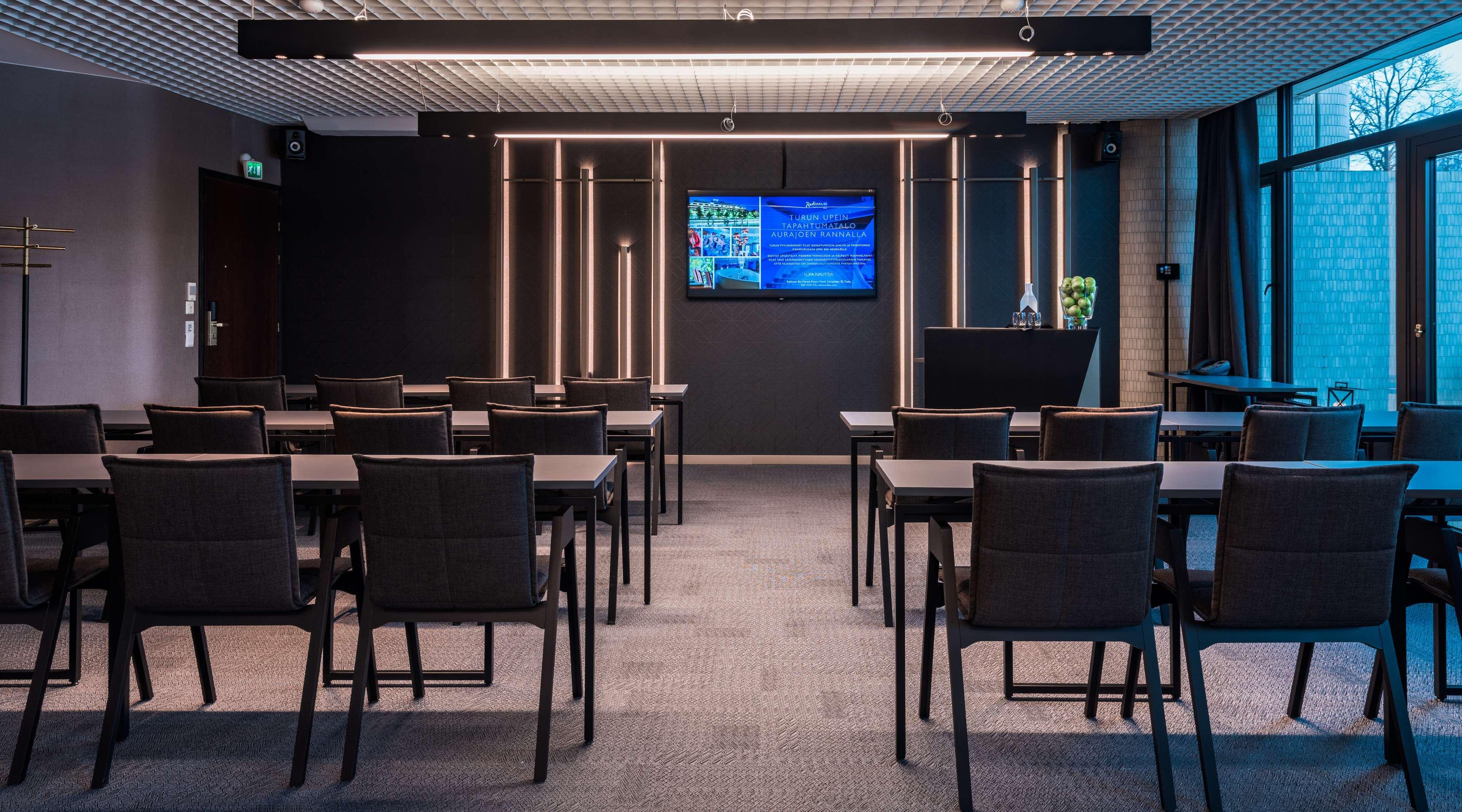 Radisson Blu Marina Palace Hotel, Турку Екстер'єр фото